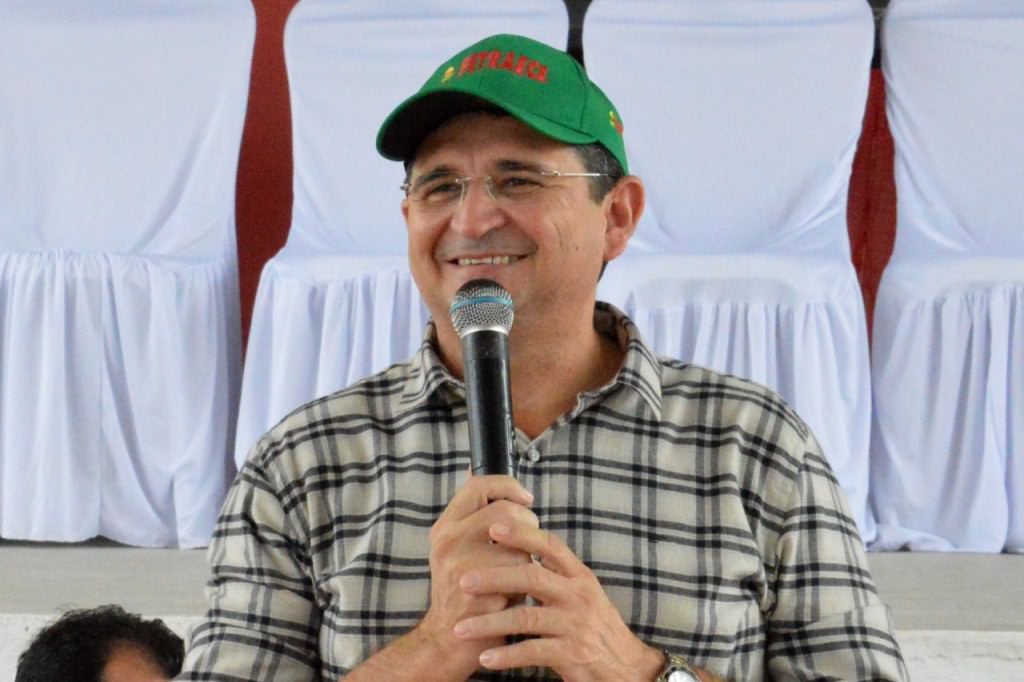 e678a482-b12a-426f-bf59-2b8acdf4edd5